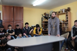 Беседа о вечных ценностях со студентами
