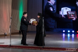 Якутская епархия поздравила сотрудников транспортной полиции с юбилеем