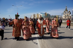 Общегородской Пасхальный крестный ход накануне Дня Победы — Якутск, 8 мая