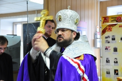 Епископ помолился с якутскими спасателями