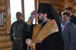 Епископ Роман совершил молебен у шахты "Денисовская"