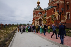 Храм преподобного Серафима Саровского города Удачного отметил престольный праздник