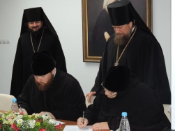 Отделы образования и катехизации Магаданской и Якутской епархии заключили соглашение о сотрудничестве
