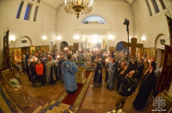Накануне праздника Покрова Пресвятой Богородицы епископ Роман совершил Всенощное бдение с акафистом