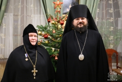 Настоятельница Покровского женского монастыря удостоена епархиальной награды