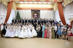 Первый Рождественский молодежный бал прошел в Якутской епархии