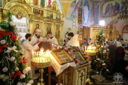 Епископ Роман совершил Божественную Литургию в Алдане