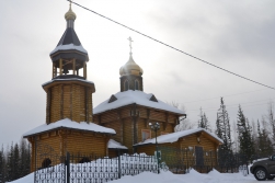 Архиепископ Роман и участники Православного съезда молодежи Якутии посетили Андреевский монастырь