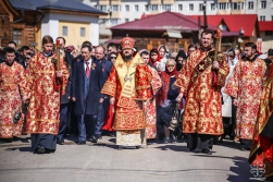 В Якутске прошел общегородской Пасхальный Крестный ход