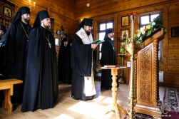 В Спасский монастырь города Якутска передана частица мощей святителя Феофана Затворника