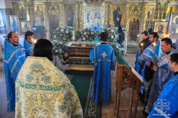 В праздник Успения в Преображенском кафедральном соборе поздравили школьников