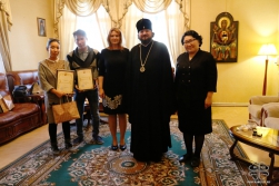 Архиерей поблагодарил журналистов за освещение визита Патриарха