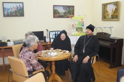 Монашествующие приняли участие в мероприятии в библиотеке для слепых