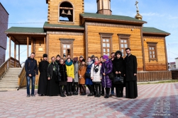 Паломничество участников Свято-Иннокентьевского форума по храмам и монастырям Якутска