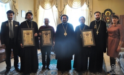 Сотрудникам Якутской епархии вручены церковные награды