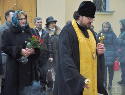 Архиепископ Роман совершил молитву об упокоении епископа Дионисия (Хитрова)